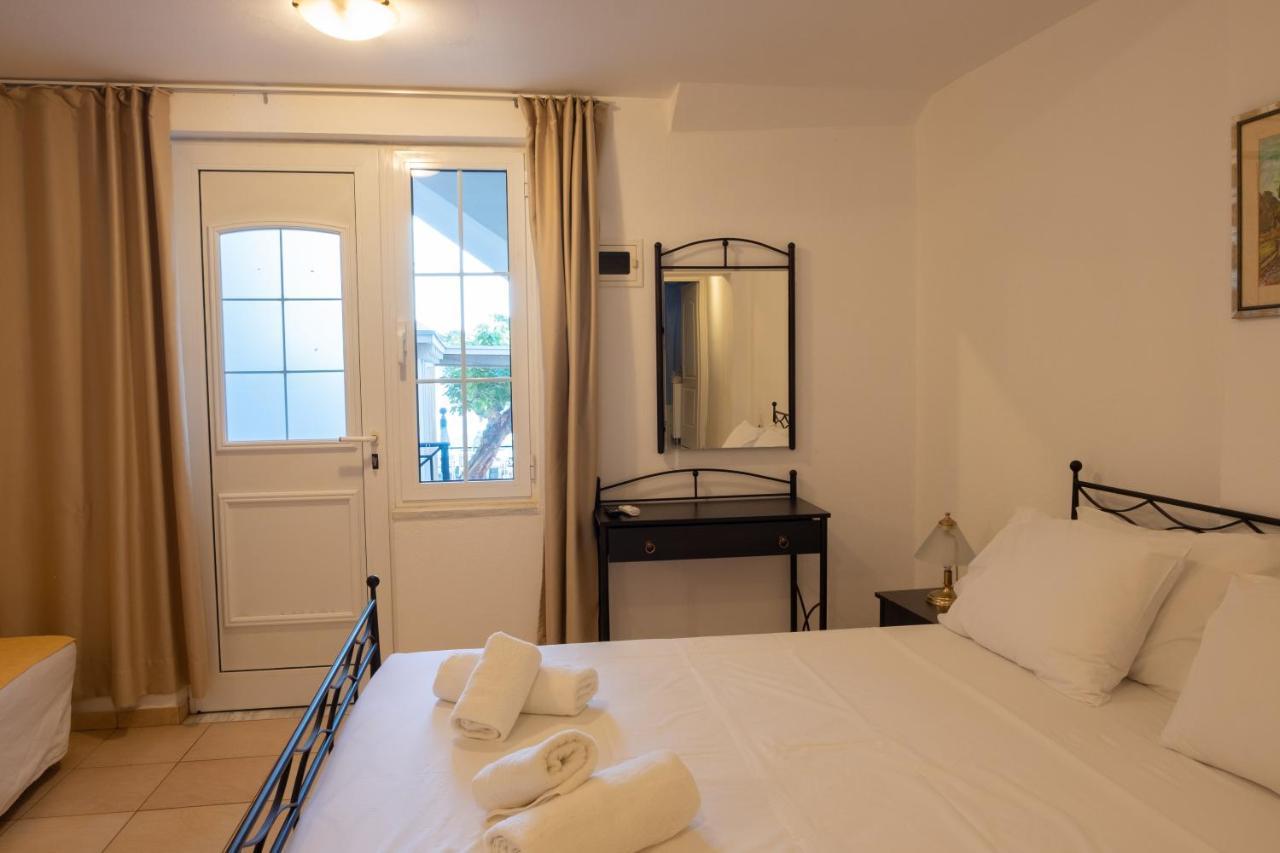 Polydoros Appartments อายิโอสนิโกลาโอส ภายนอก รูปภาพ